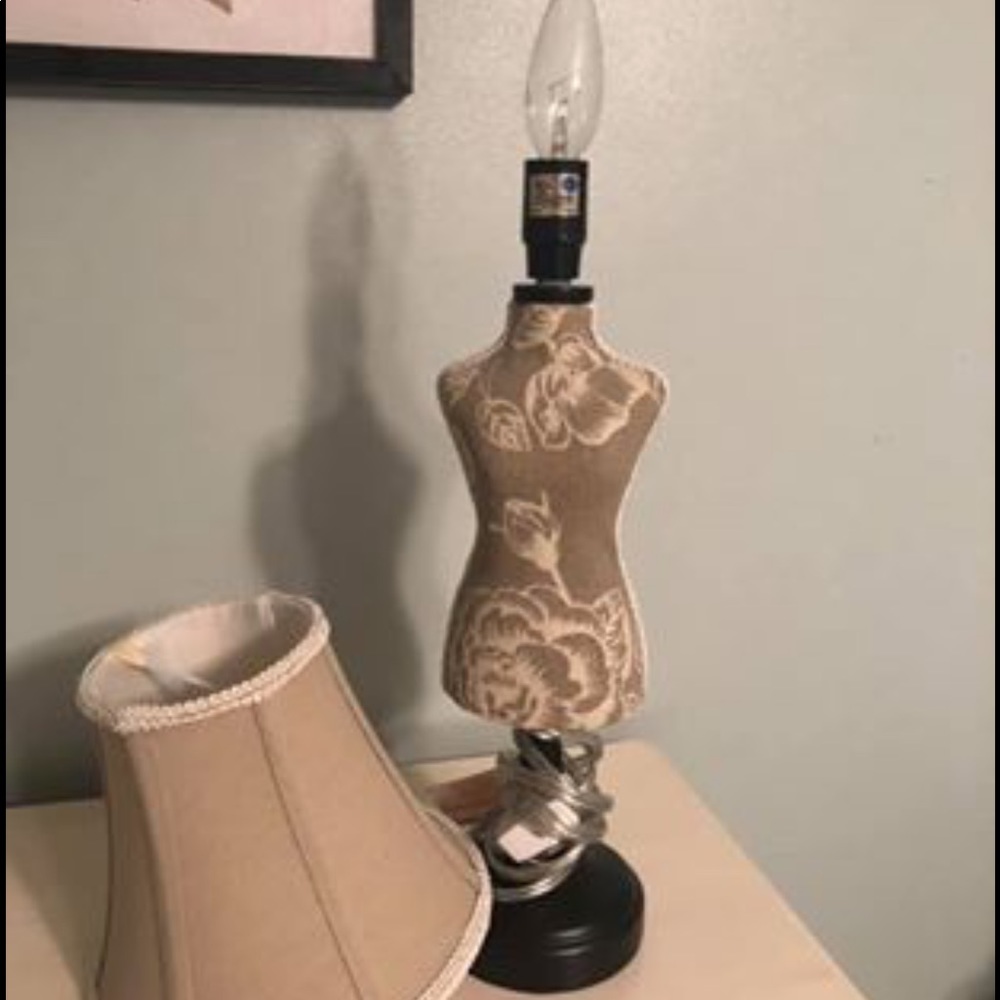 Silhouette Lamp